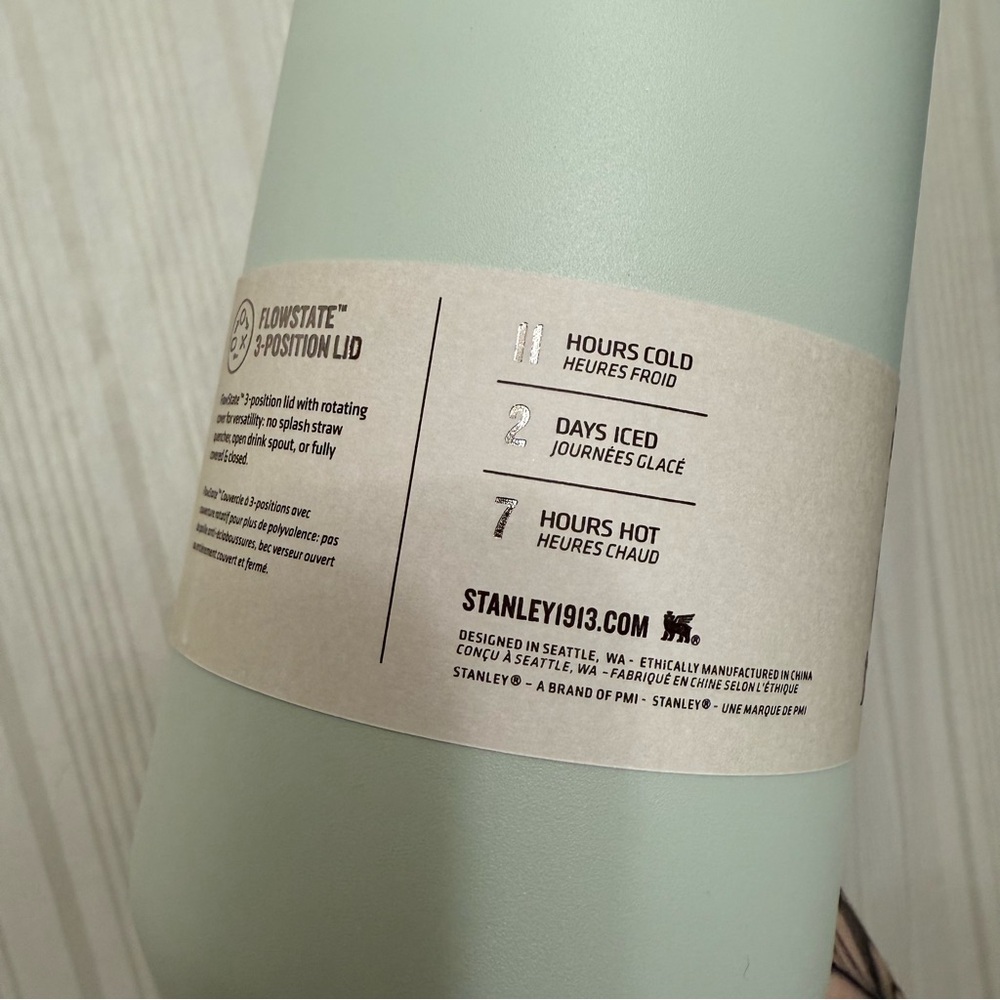 NIB🔥 STANLEY THE QUENCHER H2.0 FLOWSTATE™ TUMBLER | 40 OZ in MIST - Picture 6 of 8